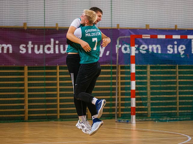 Jelenia Góra: Piłkarze amatorzy na boisku