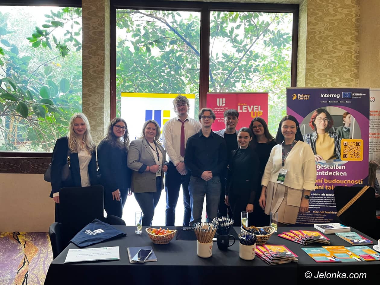 Jelenia Góra: AKADEMICKI BILANS ROKU