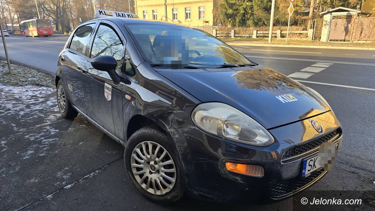 Jelenia Góra: Taksówka uszkodzona