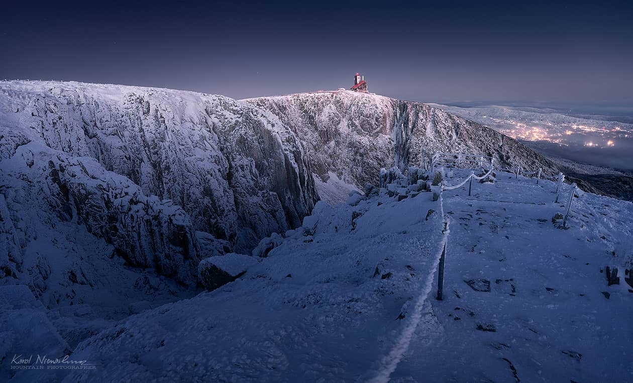 Jelenia Góra: O zwolnieniu dyrektora Wód Polskich, remoncie szlaku na Pielgrzymy i nowych fotoradarach