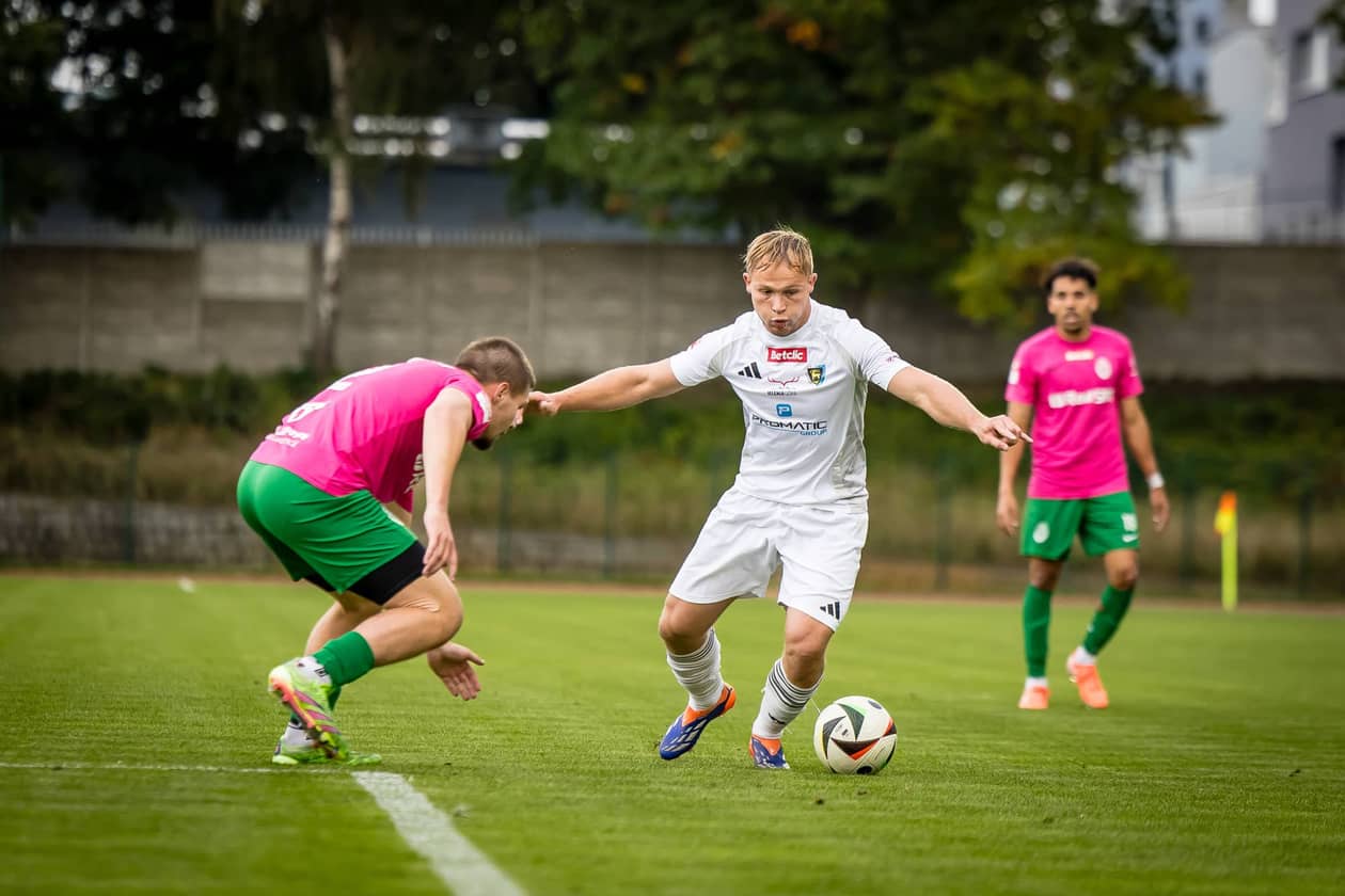 Jelenia Góra: Wiemy z kim sparować będą zimą piłkarze Karkonoszy