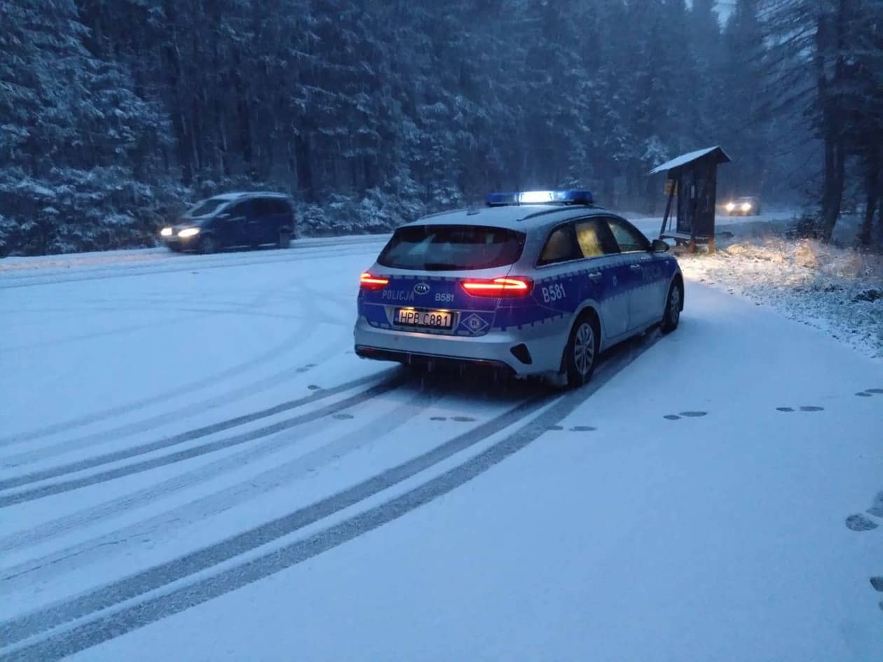 Jakuszyce: Zamknęli drogę do granicy w Jakuszycach