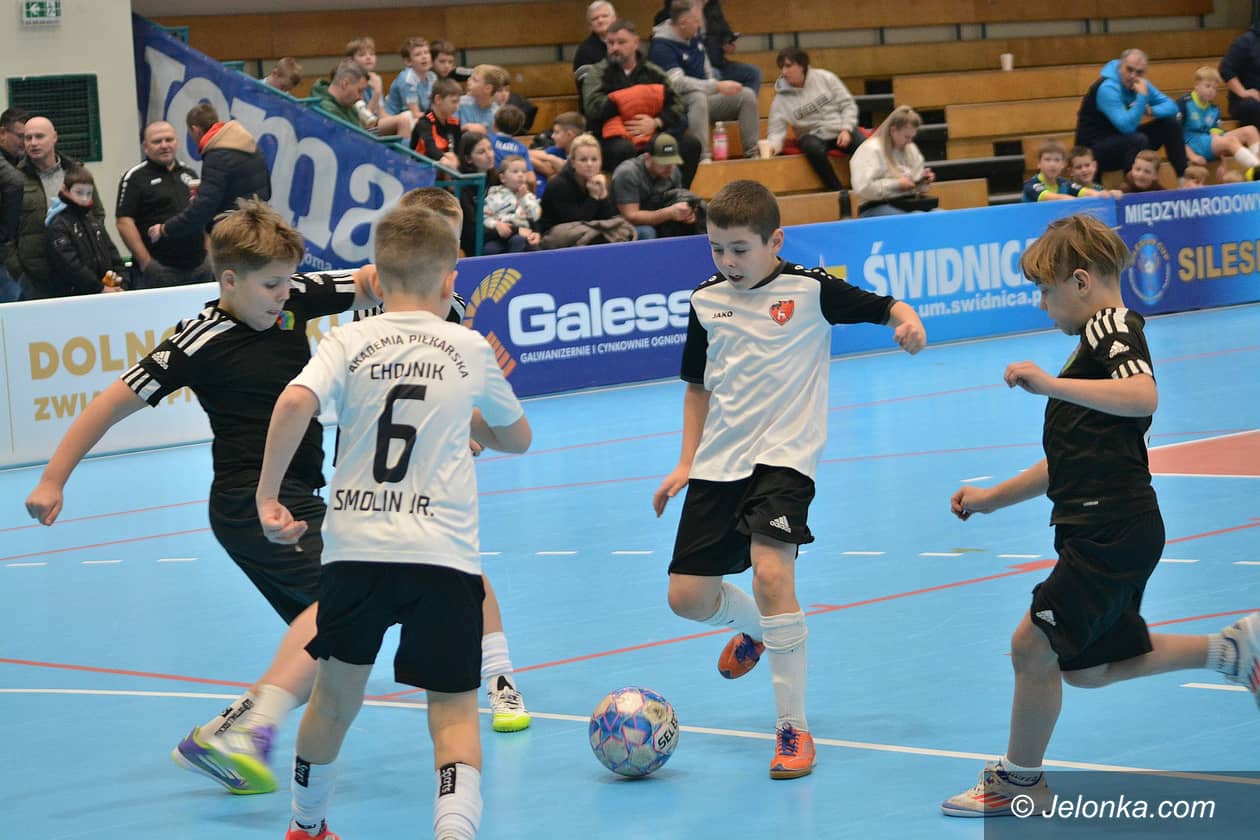 Jelenia Góra: Chojnik z podium i tytułem MVP