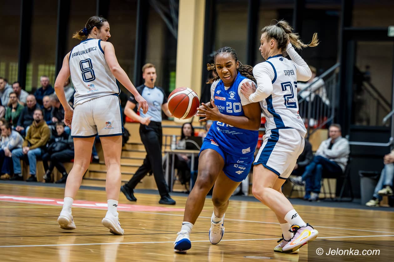 Jelenia Góra: Liderki zdobyły Karkonosze