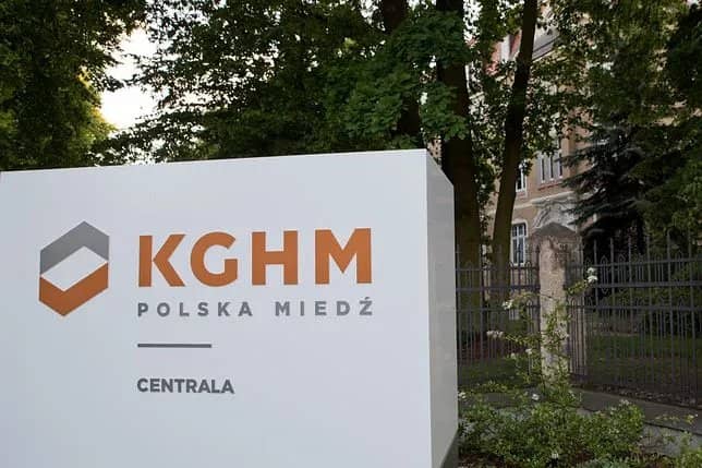 Polska: Inwestycje i kontrola kosztów – KGHM z budżetem na 2026 rok