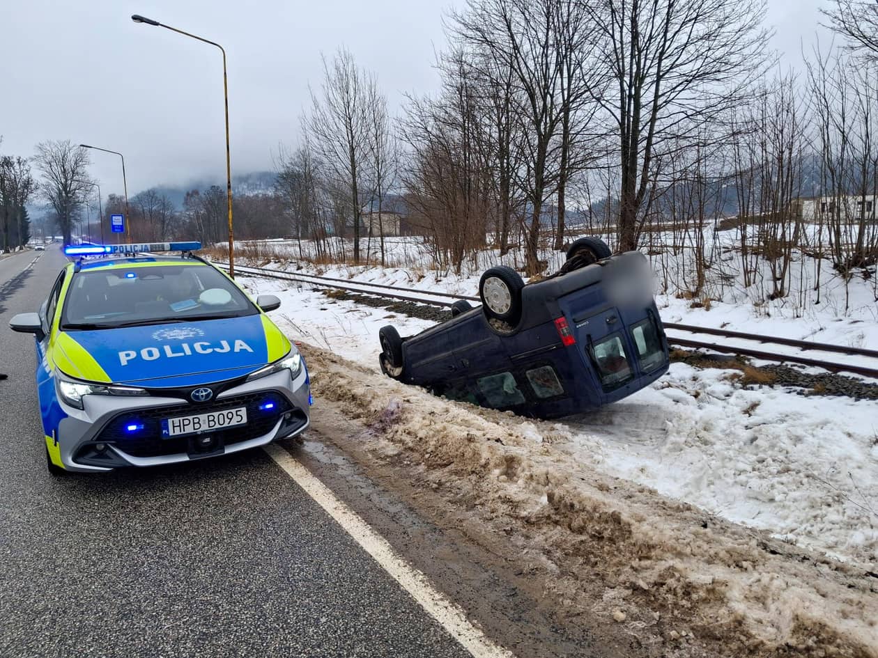 Lubawka: Dachowanie przy granicy