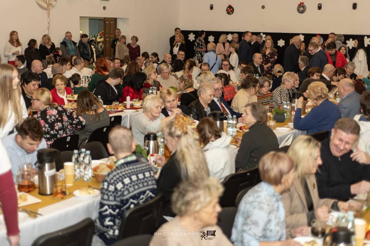 Powiat: Integracyjne Spotkanie Opłatkowe w Mysłakowicach