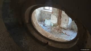 Dziwiszów – pałac na górskim grzbiecie