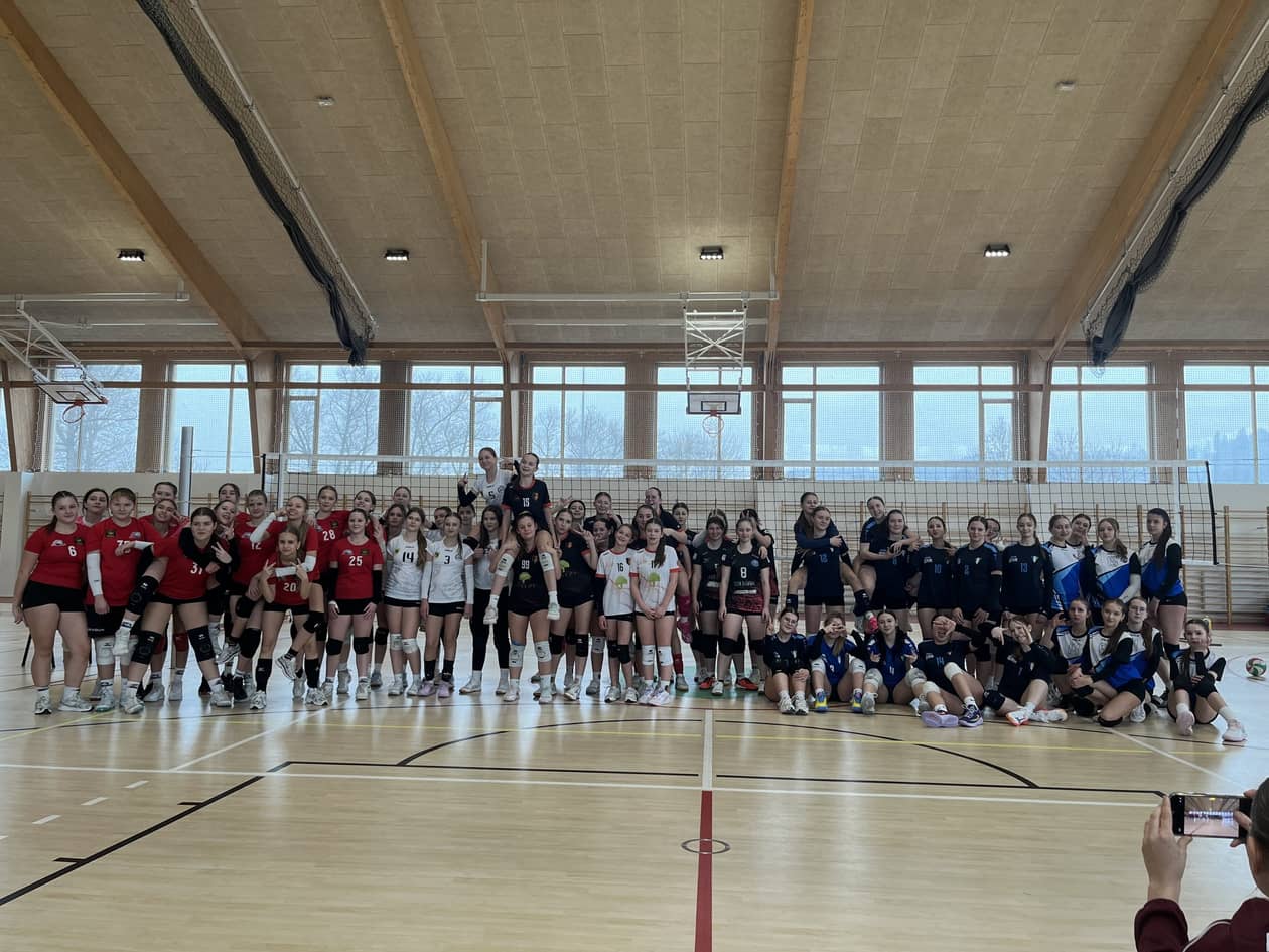 Jelenia Góra: Emocje zainaugurowane