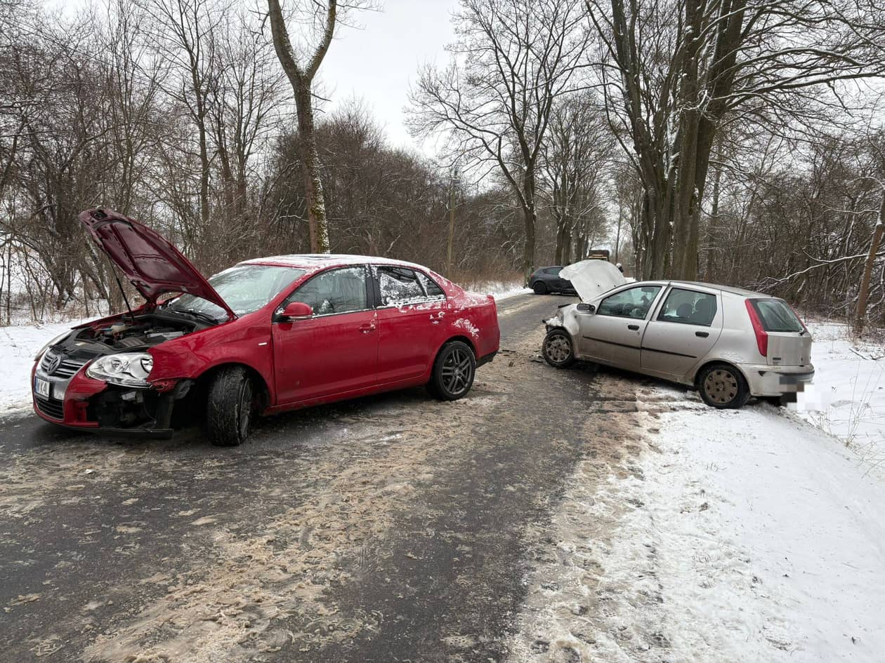 Dolny Śląsk: Groźne zderzenie trzech aut