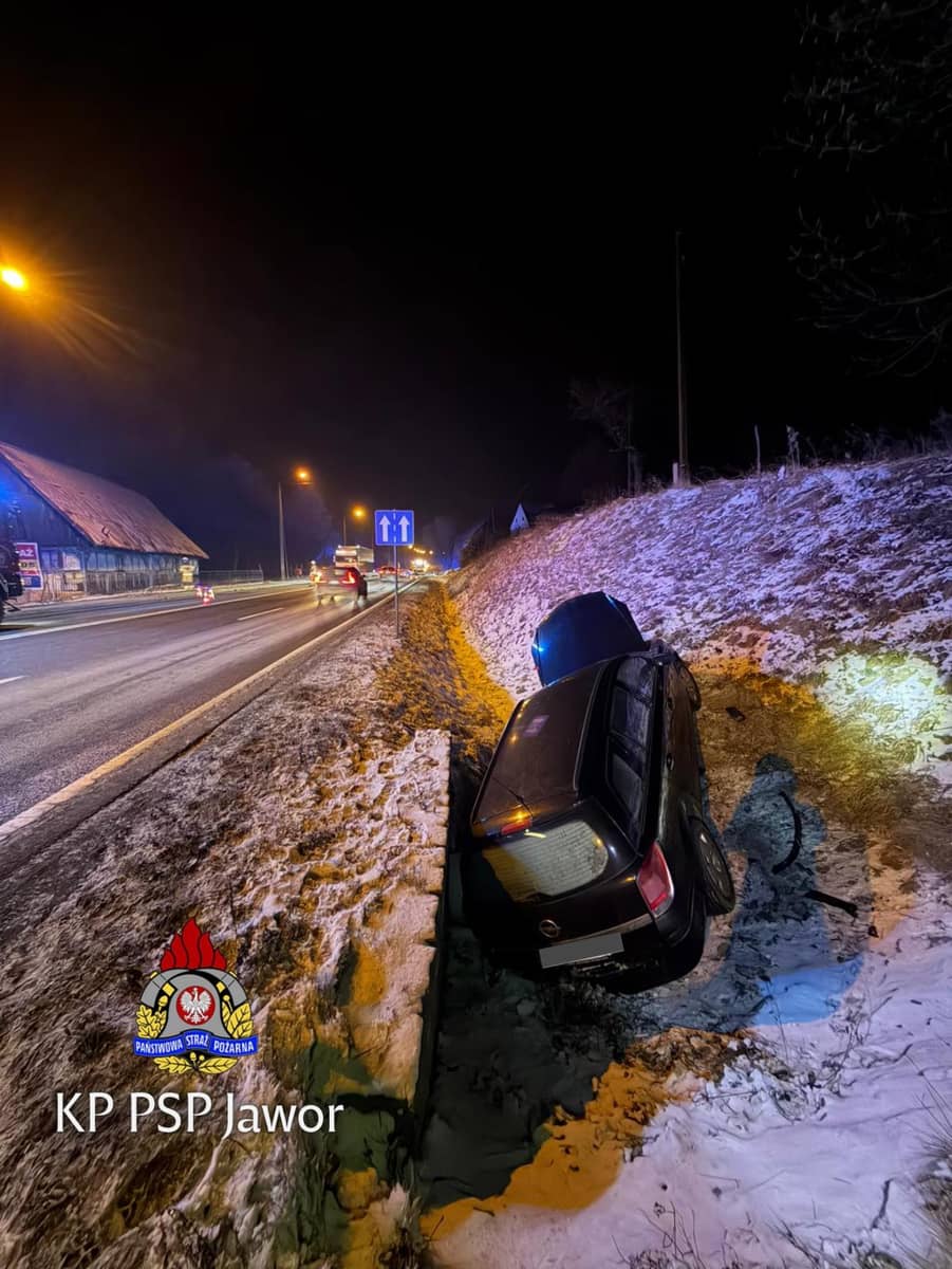 Kaczorów: Awaria ciężarówki doprowadziła do kolizji