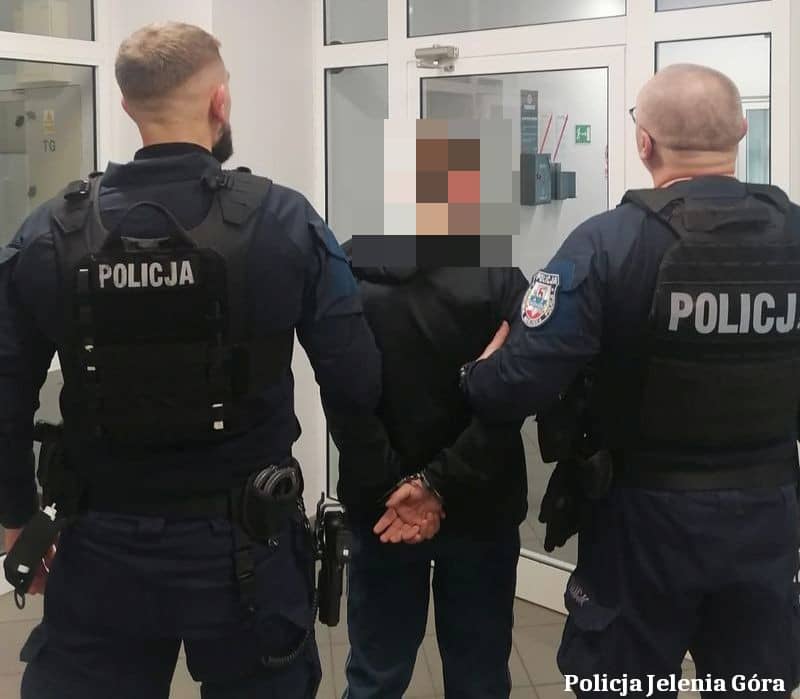 Jelenia Góra: Ukradł samochód, okradł piwnicę i trafił w ręce policji