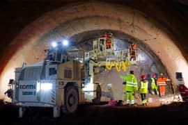 Tunel, który przybliża Pragę