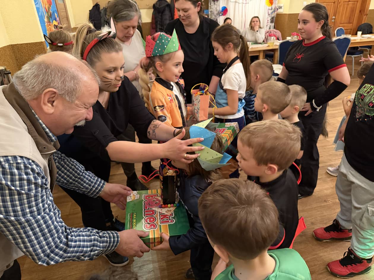 Jeżów Sudecki: Bal karnawałowy w Płoszczynie