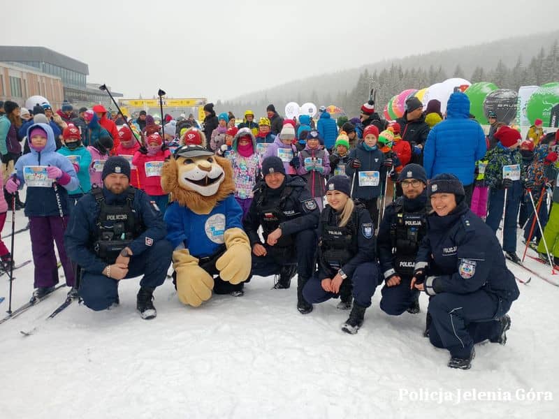 Jakuszyce: Policjanci na Biegu Piastów