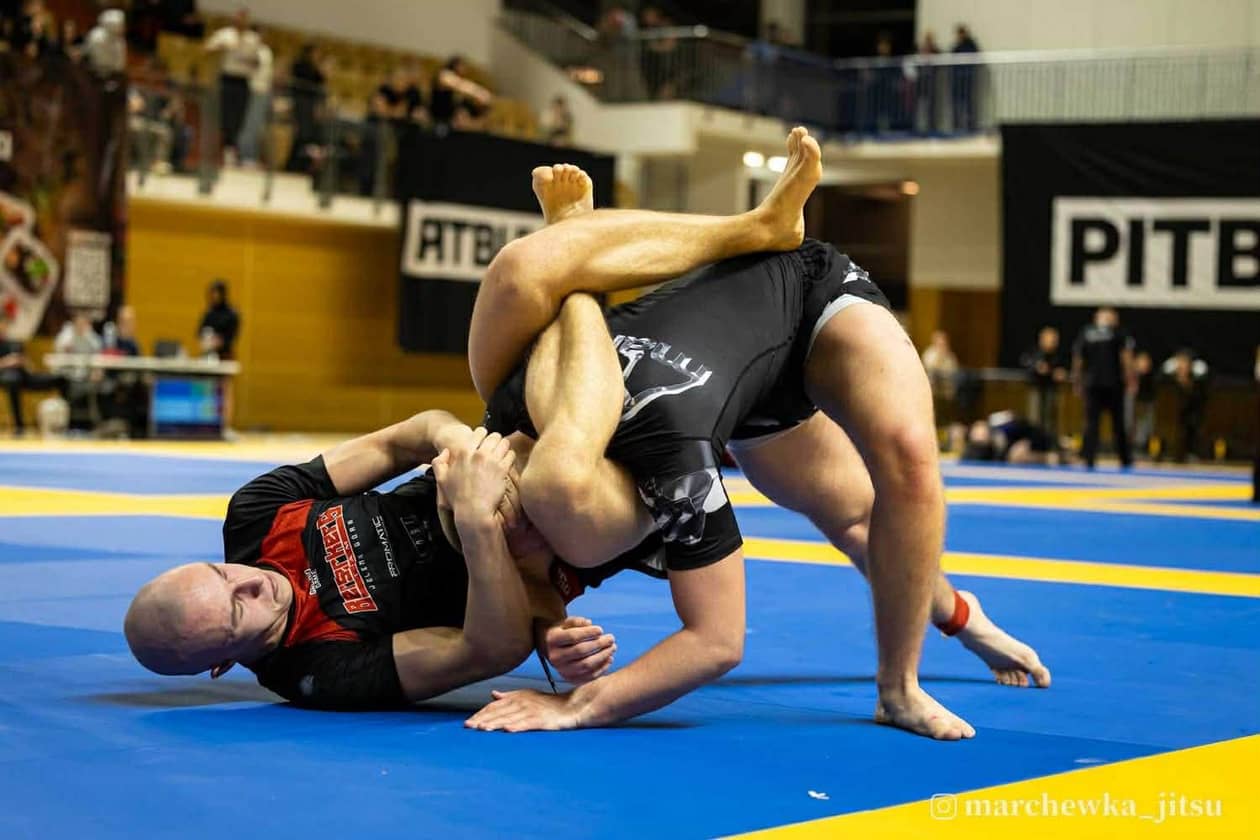 Jelenia Góra: Posypały się mocne ciosy i... medale