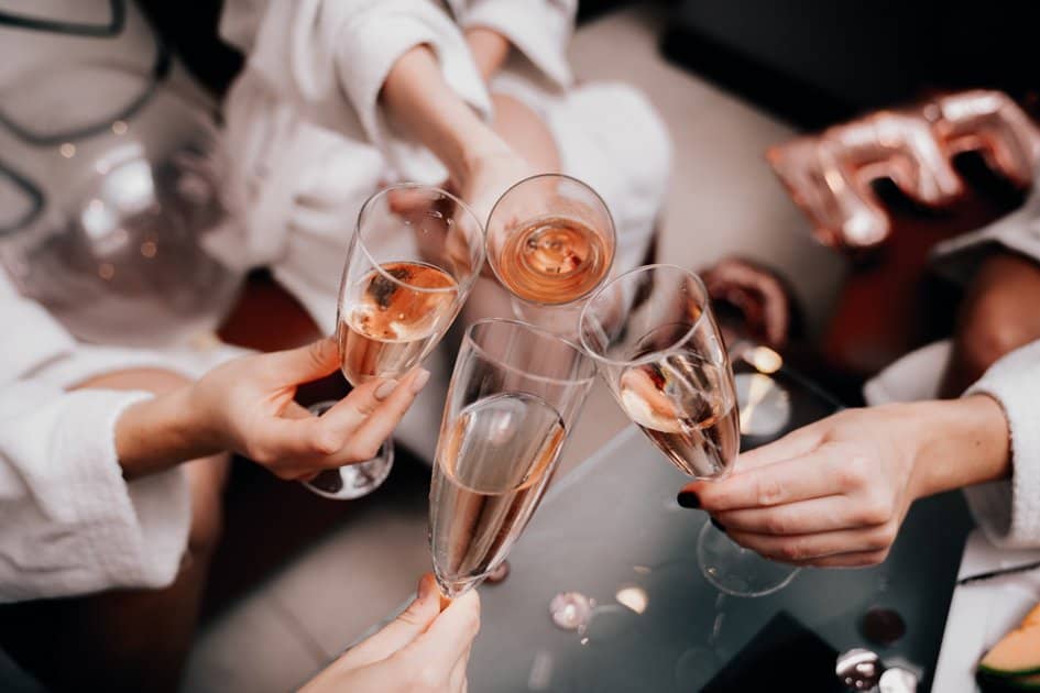 Karpacz: Świętuj ważne chwile w SPA – od urodzin po rocznice, panieńskie i firmowe wypady