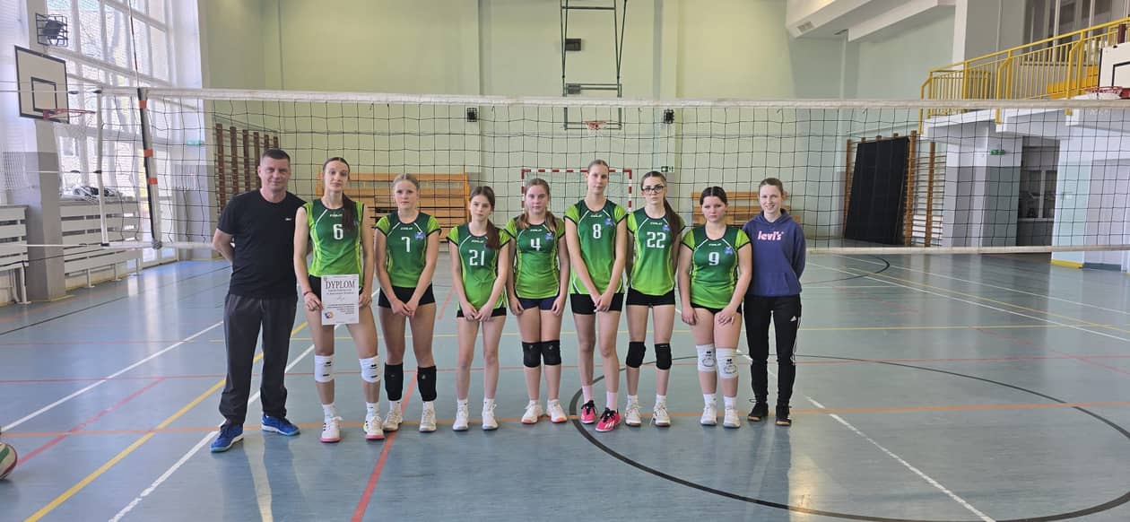 Janowice Wielkie: Dziewczyny z awansem