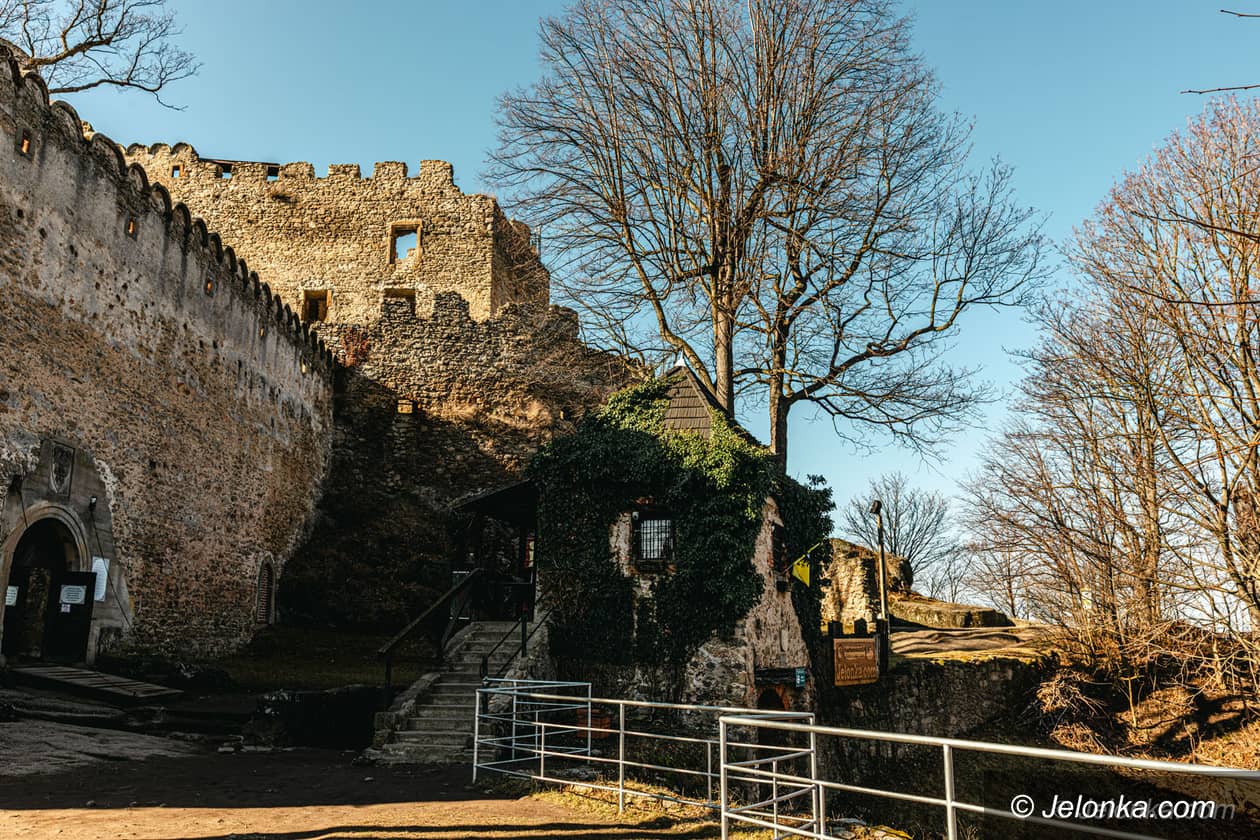 Jelenia Góra: O wyjątkowym biegu, sprzedaży „Blaszaka” i nowym sprzęcie na urologii