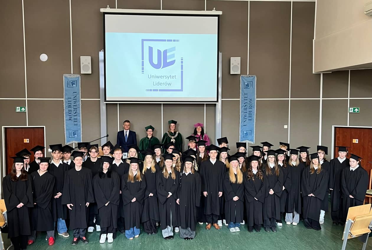 Jelenia Góra: VII edycja Uniwersytetu Liderów