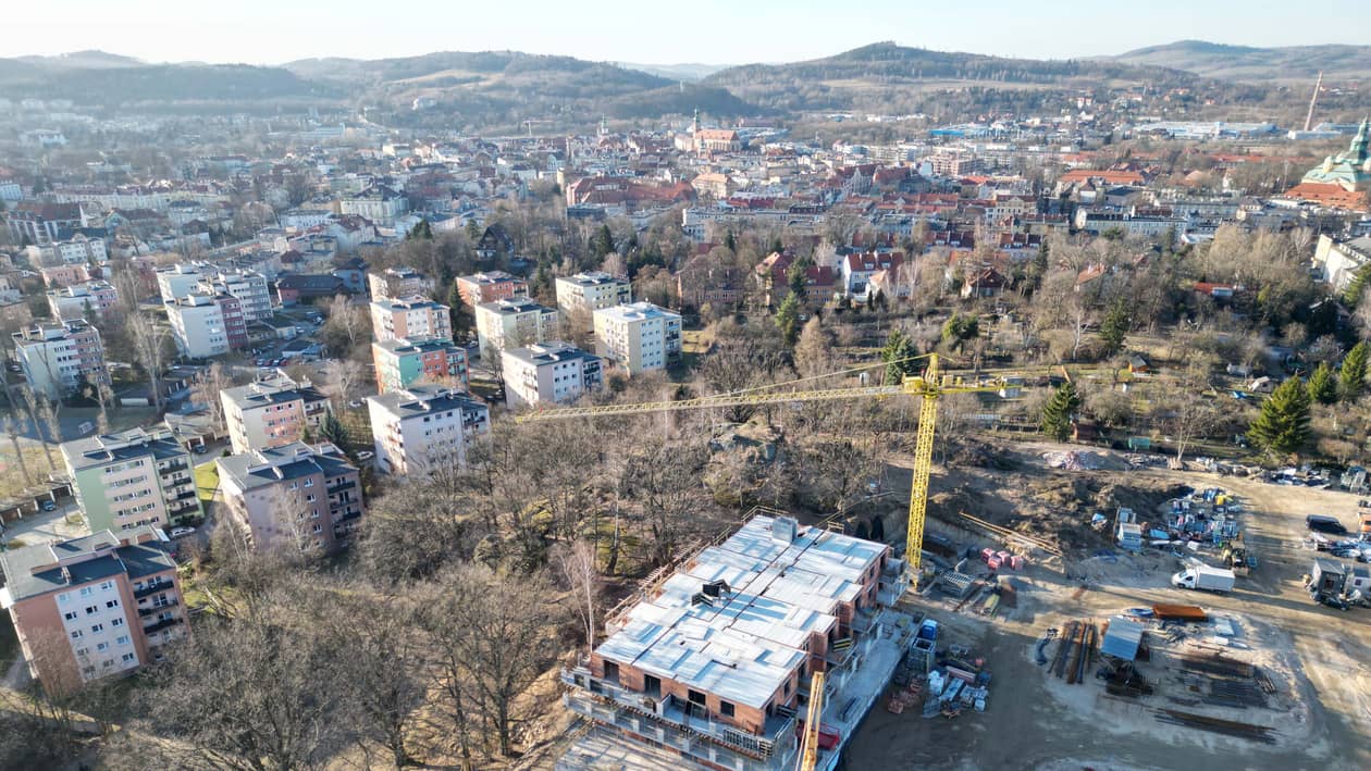 Jelenia Góra: Nowe osiedle nabiera kształtów