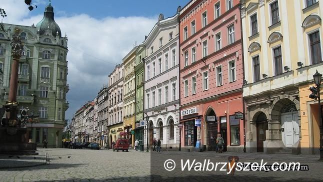 REGION, Strzegom, Świdnica: Drużyna Wojów Piastowskich w Strzegomiu. Ich Troje w Świdnicy