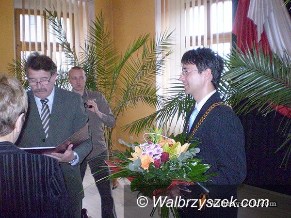 REGION, Boguszów-Gorce: Zjednoczył PO i PiS. Najmłodszy burmistrz w powiecie. U nas wywiad