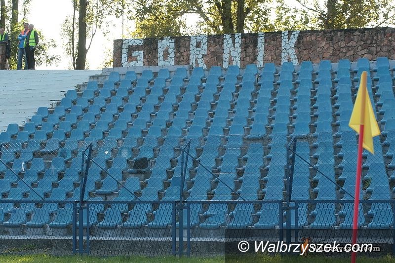 Wałbrzych, Biały Kamień: III liga: Sensacja w Wałbrzychu. MKS z 3 punktami!
