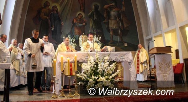 REGION, Boguszów-Gorce: Boguszów–Gorce celebruje przyjęcie relikwii św. ojca Pio