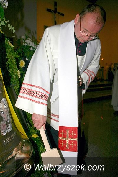 REGION, Kamienna Góra: Trzy dzwony w Kamiennej