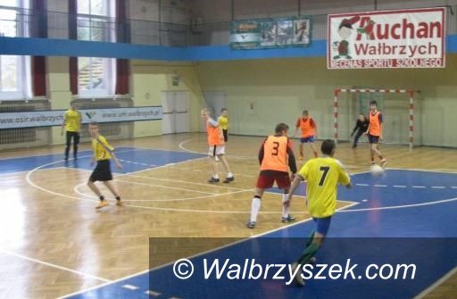 Wałbrzych, OSiR: SZS: PG 5 mistrzem piłkarskiej gimnazjady