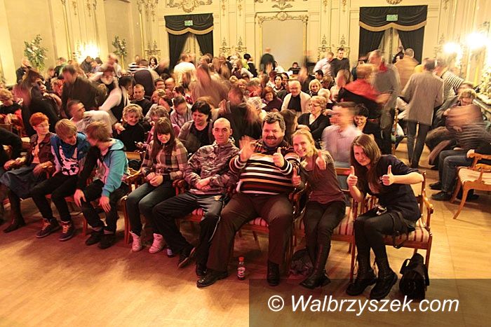 REGION, Szczawno-Zdrój: Wójcików dwóch – i wszystko śmieszne