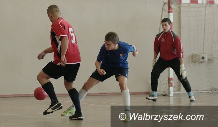 Wałbrzych, Podzamcze: RC: Cersanit i Castorama w finale I ligi