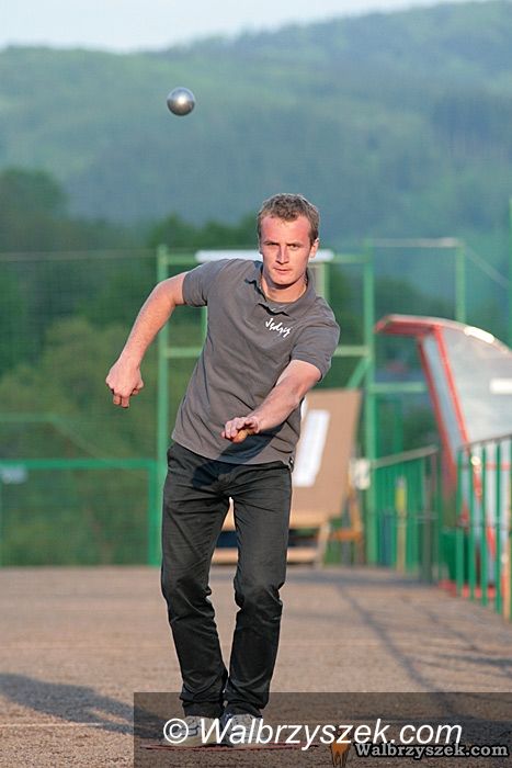 Jedlina-Zdrój: Bule zdominowały Jedlinę–Zdrój