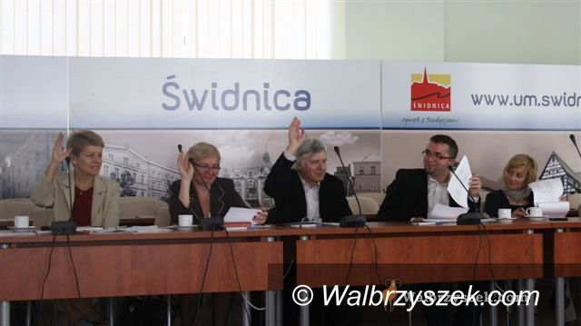 Wałbrzych: Świdnica zainteresowana wałbrzyskim PWSZ–em