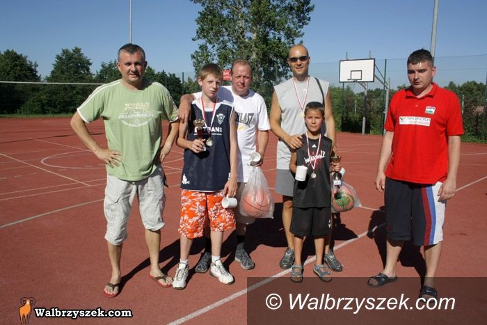 Wałbrzych: Rodzinna koszykówka