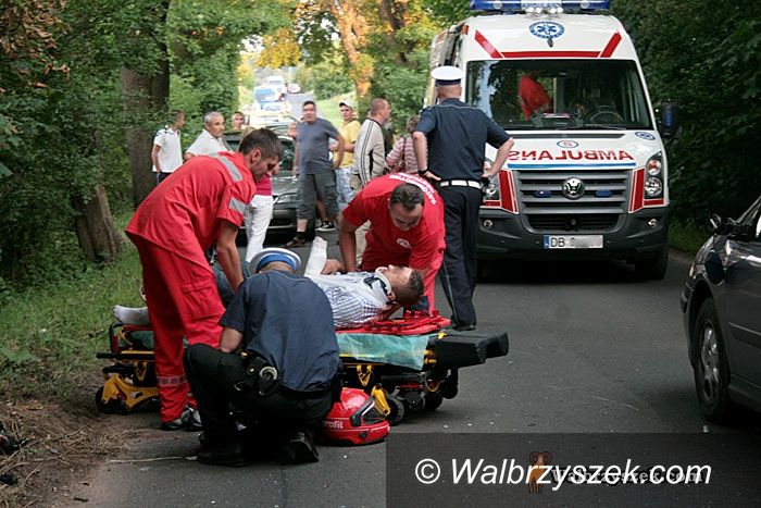 Region: Zderzenie motocyklisty z samochodem osobowym