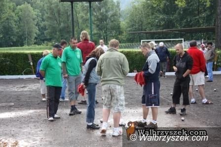 REGION, Boguszów-Gorce: Oświetlenie na bullodromie