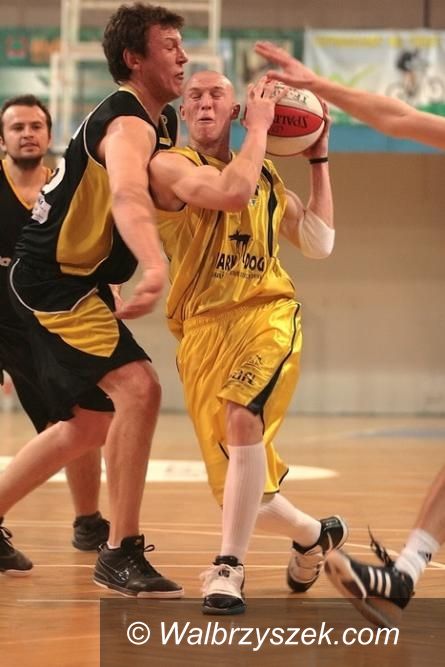Wrocław: Koszykarze z Nowego Miasta zgnietli swojego rywala