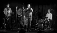 Wałbrzych: Koncert Friends & Nieighbors w A’ Propos – bilety rozlosowane