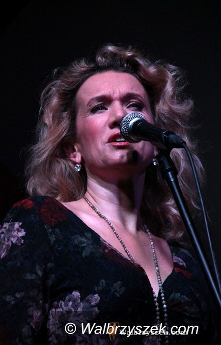 Wałbrzych: Joanna Trzepiecińska w A&#8217;Propos