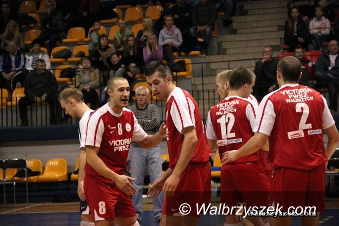 Wałbrzych: II liga siatkarzy: Victoria po pięciu setach pokonuje Sudety