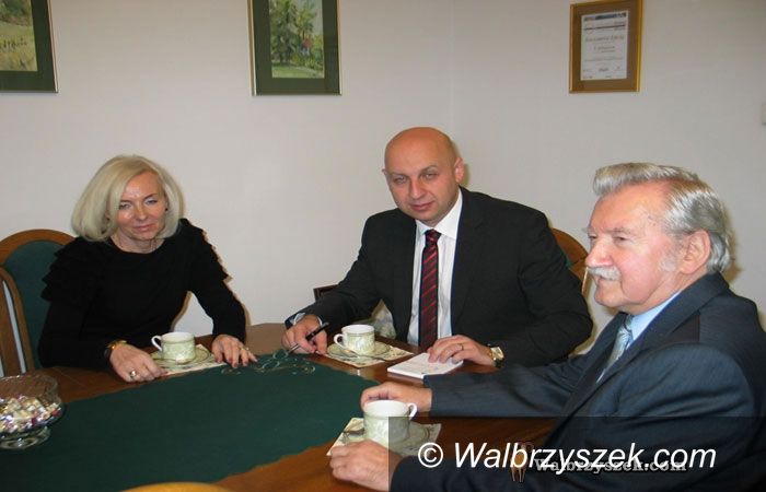 REGION, Szczawno-Zdrój: Rozmawiali o Ceramiku