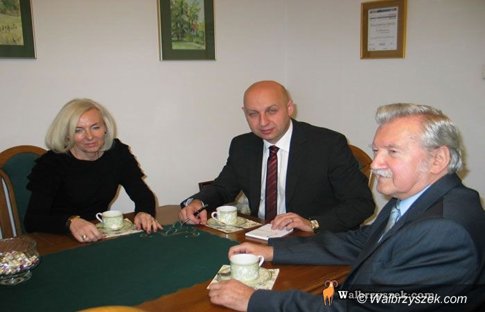 REGION, Szczawno-Zdrój: Rozmawiali o Ceramiku