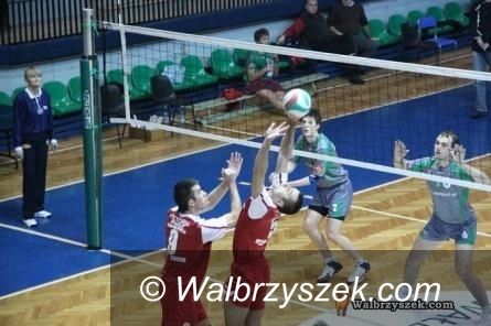 Wałbrzych: II liga siatkówki: Victoria coraz wyżej. Czas na Cuprum