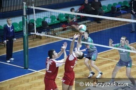 Wałbrzych: II liga siatkówki: Victoria coraz wyżej. Czas na Cuprum