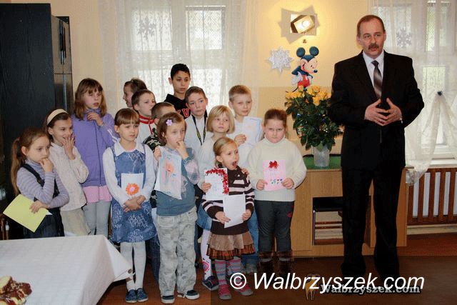 Wałbrzych: Na Białym Kamieniu pamiętają o babciach i dziadkach