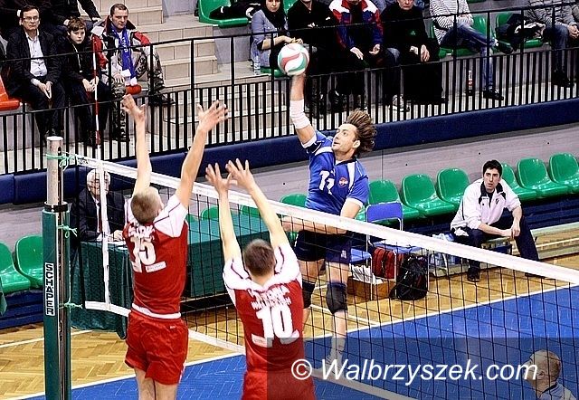II-liga siatkarzy: Siatkarze pauzują i śledzą wyniki pozostałych spotkań