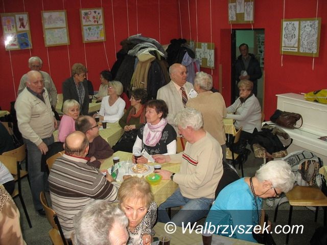 Wałbrzych: Poezja, muzyka i pączki