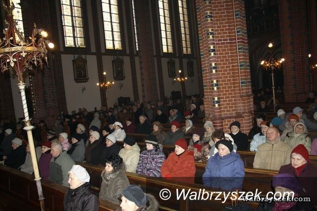 Wałbrzych: Solidarni z Japonią